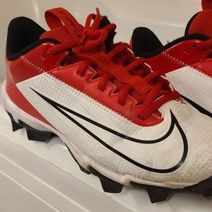 Nike cleats good shape